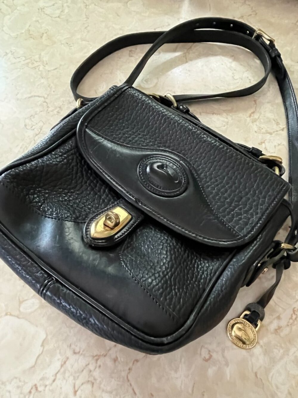 VTG Dooney & Bourke Top Handle Crossbody Black Pebbled Leather - Picture 2 of 10